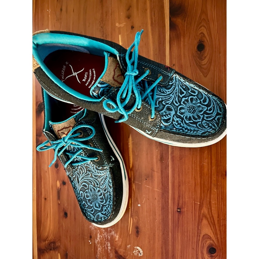 Twisted X Blue and Black Floral Loafers